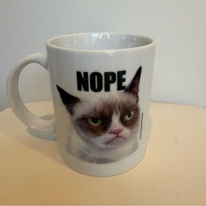 Grumpy Cat 'Nope' White Mug